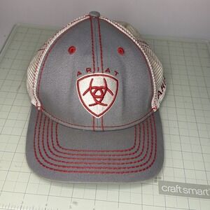 Ariat Snapback Hat Cap Gray White Mesh-Back  Trucker‎ Western Rodeo Casual